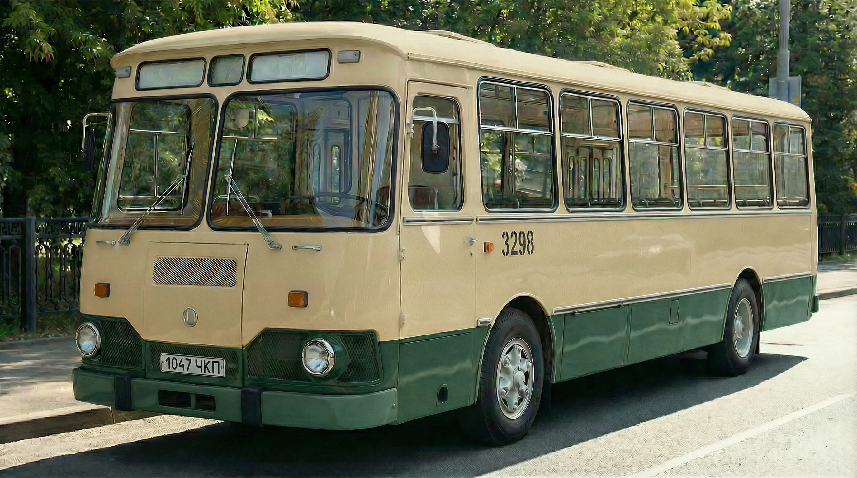 Воссоздан по моим воспоминаниям. Последний линейный ЛиАЗ 677м в Черкассах. Доработал до 2003 года