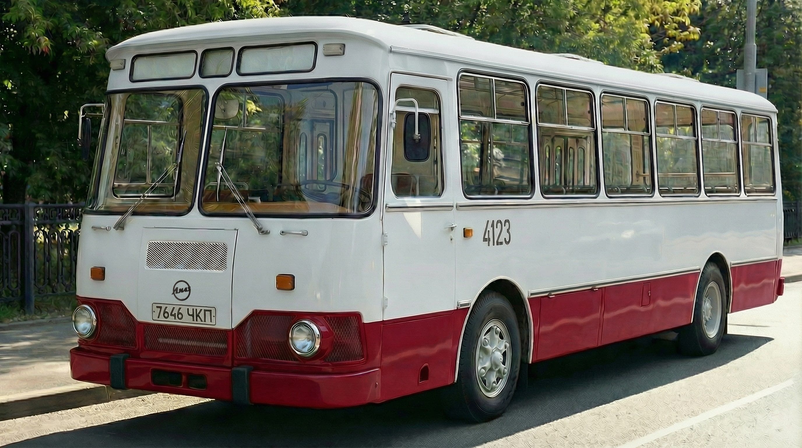 Воссоздан по старым фото Стаса